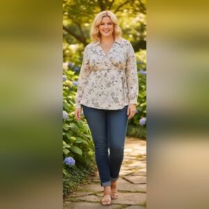 4 4X women TORRID long sleeve faux wrap floral blouse